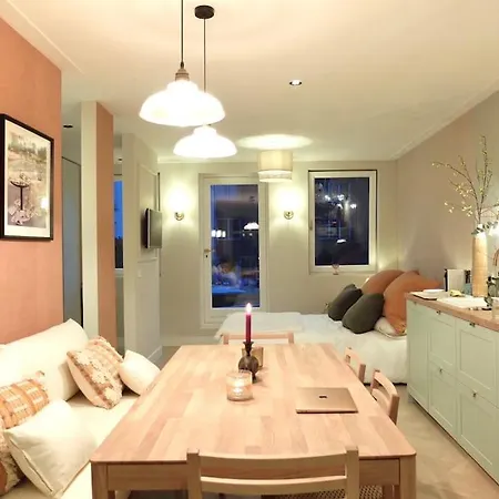 Апартаменты Cozy & Modern Studio In De Pijp